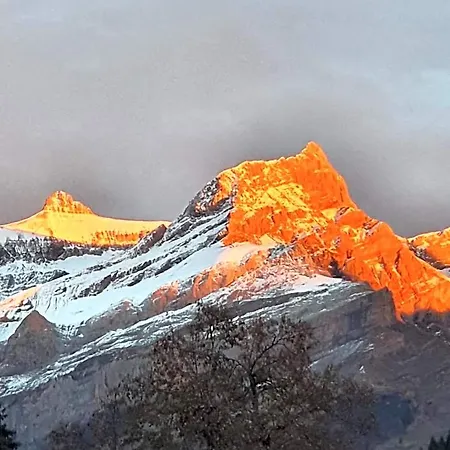La Croisee לינה וארוחת בוקר