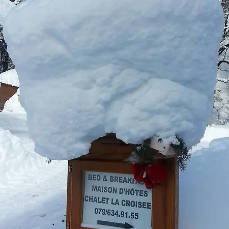 La Croisee Bed & Breakfast 3*