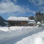 La Croisee 3* Vers L'Eglise